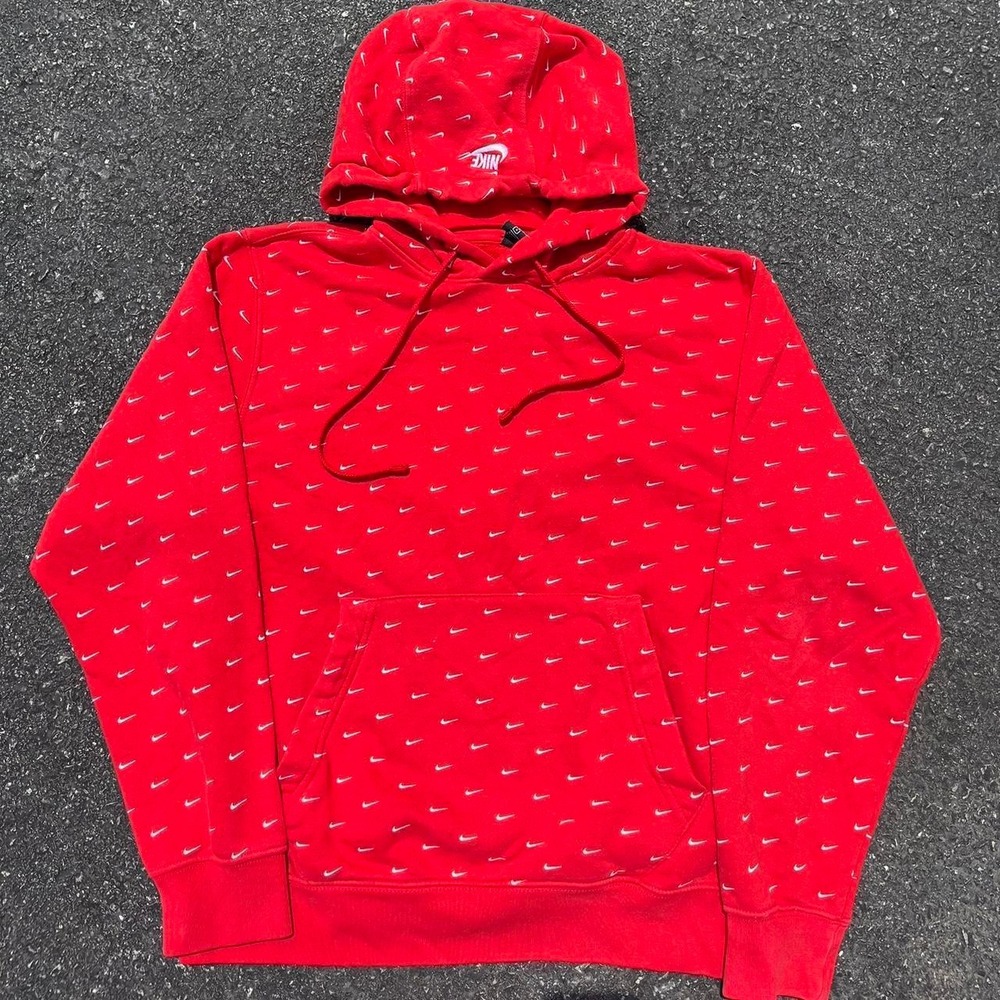 Graphic AOP vintage Nike hoodie size S